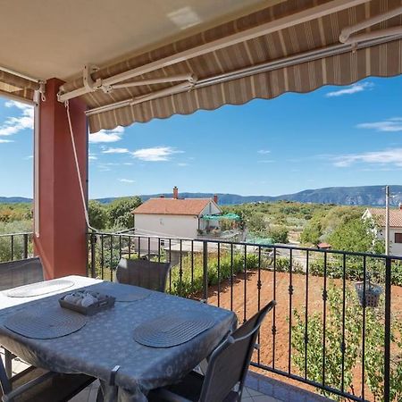 Family Village Apartment Vrh  Bagian luar foto